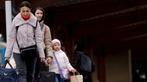 Πολωνία: Οι Ουκρανοί πρόσφυγες θα πληρώσουν για σίτιση και στέγαση που τους παρείχε η χώρα