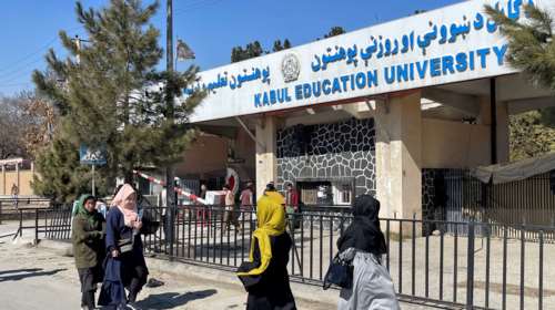 Αφγανιστάν: Διώχνουν τις φοιτήτριες από τα πανεπιστήμια μετά την απαγόρευση που επέβαλαν οι Ταλιμπάν