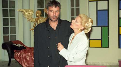 Το twitter αποχαιρετά συγκινημένο την Ντίνα Κώνστα: &quot;Καληνύχτα κ. Ντένη Μαρκορά, ευχαριστούμε...&quot;