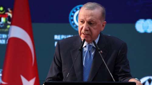 Bloomberg: Ο Ερντογάν επιδιώκει συνάντηση με τον Τραμπ στον Λευκό Οίκο