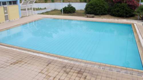 Τραγωδία στην Αίγινα: 15χρονος πνίγηκε στην πισίνα του σπιτιού του