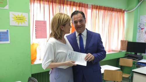 Σε εφορευτική επιτροπή η Ευγενία Μανωλίδου - Την επισκέφθηκε ο Άδωνις Γεωργιάδης [εικόνες]