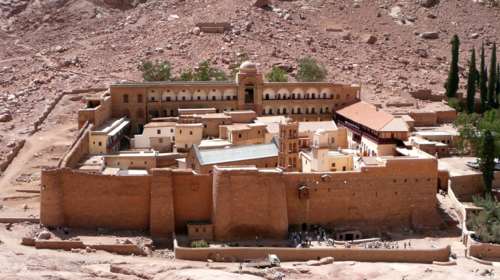 Έκκληση της Διεθνούς Ένωσης Βυζαντινών Σπουδών για τη Μονή Σινά: Να διασφαλιστεί η ύπαρξη και το μέλλον του μοναστηριού