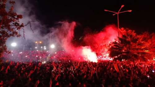 Πάρτι στον Βόλο: &quot;Έκαναν εμετούς, τους έπαιρναν τα ασθενοφόρα&quot; - Σοκάρουν οι περιγραφές φοιτητών [Βίντεο]