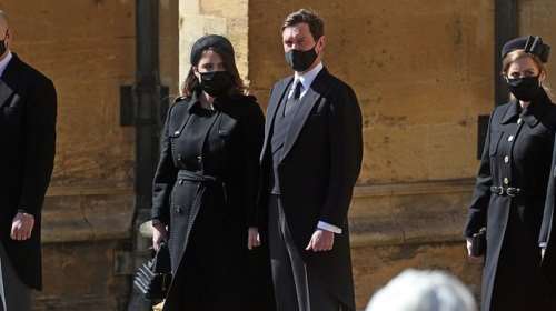 Η Πριγκίπισσα Βεατρίκη εκτός πρωτοκόλλου: Έτσι έκρυψε την εγκυμοσύνη της και αγνόησε το dress code