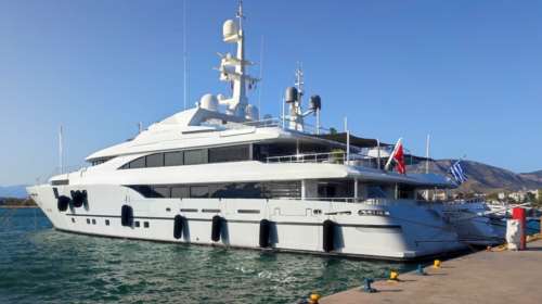 Ύδρα: &quot;Άκουσα 15-20 κρότους - Απόρησα γιατί το σκάφος δεν είχε φύγει από το σημείο&quot; - Τι λένε μάρτυρες για το &quot;Περσεφόνη&quot;