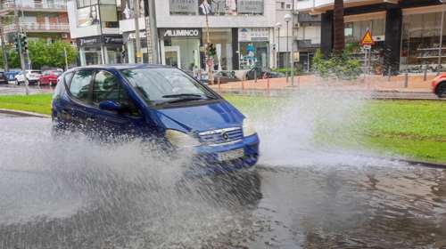 Προειδοποίηση Μαρουσάκη για την κακοκαιρία Atena: &quot;Προσοχή τις επόμενες ώρες&quot; - Κίνδυνος για πλημμύρες
