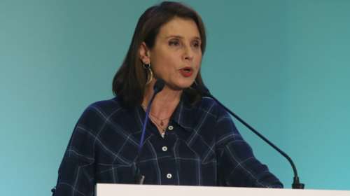 &quot;Κληρώνει&quot; για την Μπατζελή στο πειθαρχικό του ΠΑΣΟΚ - Ο υπόγειος πόλεμος για &quot;υπονομευτές&quot; και &quot;εσωτερικούς εχθρούς&quot;