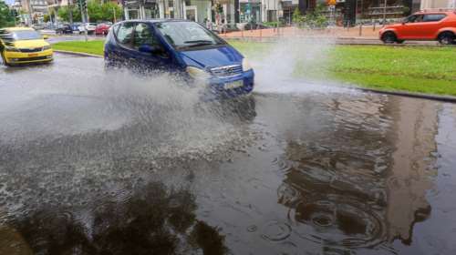 Καιρός: Η κακοκαιρία Bora έφυγε αλλά ξεκινάει νέος κύκλος βροχών διαρκείας μέχρι το Σαββατοκύριακο