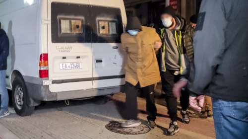 Πάτρα: Προφυλακίστηκαν οι 6 συλληφθέντες αντιεξουσιαστές - Ανάμεσά τους και ο γιος του "Στέλιου" της "17Ν"