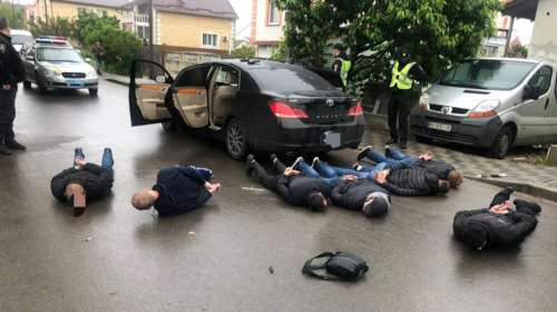 Άγρια συμπλοκή μαφιόζων στο Κιέβο θύμισε την δεκαετία του &#39;90 - Τρεις τραυματίες [Εικόνες]