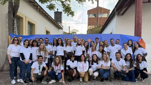 H ΕΛΑΪΣ-Unilever Hellas υποστηρίζει τις δράσεις της ΑΜΚΕ Together for Autism και του οργανισμού Nevronas για ένα σχολείο ανοιχτό σε όλους