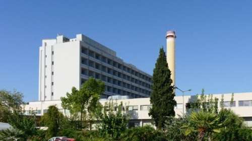 Σοκ στην Πάτρα: Ο 9χρονος στη ΜΕΘ κόλλησε κορονοϊό από τη νοσηλεύτρια μητέρα του που αρνήθηκε να εμβολιαστεί