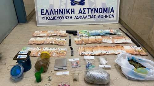 Σπείρα εξειδικευόταν στην κλοπή Smart και στη διακίνηση ναρκωτικών: &quot;Κυρία&quot; η κοκαϊνη, &quot;μαντάμ&quot; τα ecstasy