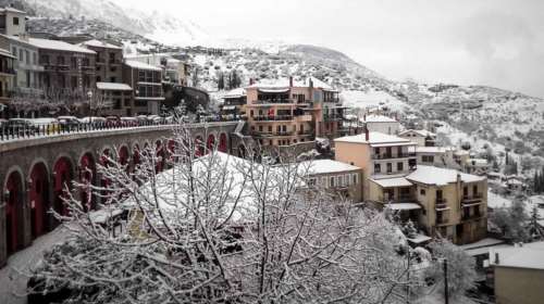 &quot;Βουλιάζουν&quot; οι χειμερινοί προορισμοί: Κρατήσεις στο 100% για Χριστούγεννα και Πρωτοχρονιά