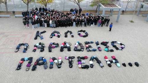 Ξάνθη: &quot;Καλό παράδεισο Παντελή&quot; - Συγκινούν οι μαθητές για τον 16χρονο από το Μαγικό που πέθανε από διαρροή αερίου