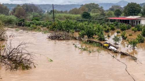 Σάρωσε τη Δυτική Ελλάδα η κακοκαιρία: Εικόνες βιβλικής καταστροφής - Πού θα είναι κλειστά τα σχολεία