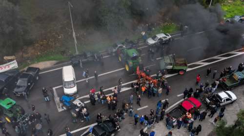 Παρέμβαση του εισαγγελέα του Αρείου Πάγου για τα αγροτικά μπλόκα και την παρακώλυση συγκοινωνιών