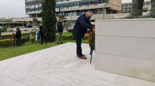 Πολυτεχενείο: Κατάθεση στεφάνων από τη διοίκηση του ΑΠΘ