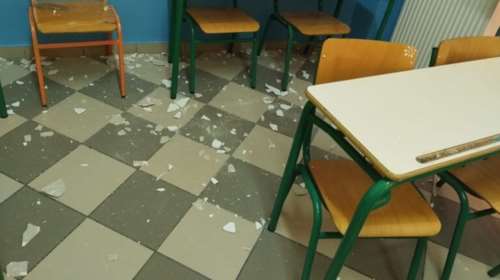 Κέρκυρα: Σοβάδες έπεσαν σε αίθουσα του 9ου δημοτικού [εικόνες]