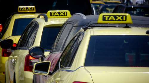 Ταξί: 24ωρη απεργία για την Πέμπτη (23/3) κήρυξε το ΣΑΤΑ