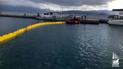 &#39;Αγιος Νικόλαος: Βυθίστηκε θαλαμηγός από την κακοκαιρία - Ψάχνουν για επιβαίνοντες [Εικόνες]