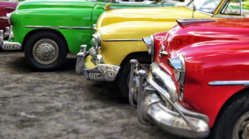 Από τους αστραφτερούς προφυλακτήρες στους πλαστικούς: Εγιναν πιο ασφαλή τα αυτοκίνητα