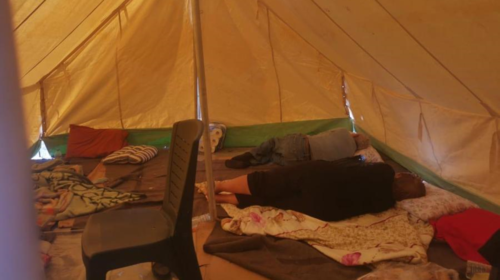 Σεισμός στην Κρήτη: Οι σκηνές είναι άδειες και χωρίς ράντζα- Κοιμούνται σε νάιλον, καταγγέλλει ο Νίκος Παππάς