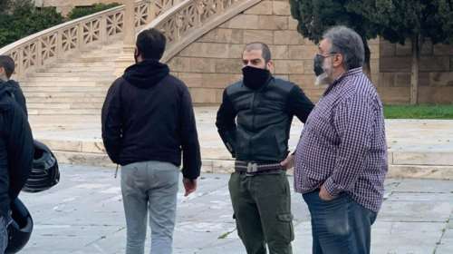 Συγκέντρωση για Κουφοντίνα: Παρών στη συγκέντρωση ο γιος του, Έκτορας