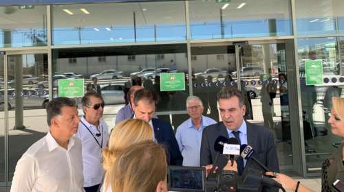 Έφτασε στην Κω το αεροπλάνο γεμάτο γιατρούς της TUI από το Αννόβερο - Άρχισε η τουριστική περιόδος