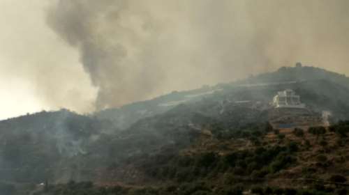 Πέρασε μέσα από σπίτια η φωτιά στο Βασιλίτσι Μεσσηνίας - Νέο μέτωπο στην περιοχή Βλαχόπουλο [εικόνες-βίντεο]