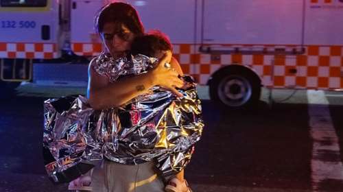 Μακελειό στο Σίδνεϊ: Ανεβαίνει ο τραγικός απολογισμός - Στους 16 οι νεκροί, ανάμεσά τους και ένα παδί