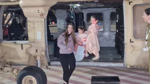 Εμπλοκή στη συμφωνία Ισραήλ - Χαμάς: Τελεσίγραφο για την απελευθέρωση των ομήρων μέχρι τα μεσάνυχτα