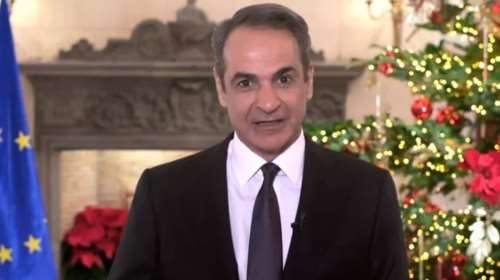 Μήνυμα Μητσοτάκη για το 2026: Εχουμε ακόμη πολλές παθογένειες να νικήσουμε - "Χωρίς μπλόκα κατά της κοινωνίας"