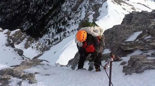 Επιχείρηση διάσωσης 8 ορειβατών στον Ταΰγετο - Γλίστρησαν και έπεσαν σε χαράδρα