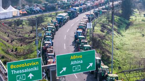 Αγρότες: Συνειδητή επιχείρηση ταλαιπωρίας του λαού και συκοφάντησης του αγώνα στα μπλόκα