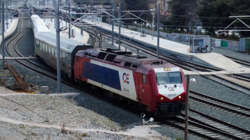Hellenic Train: Σε κυκλοφορία η γραμμή του προαστιακού προς Κιάτο - Αποκαθίσταται σταδιακά η κυκλοφορία