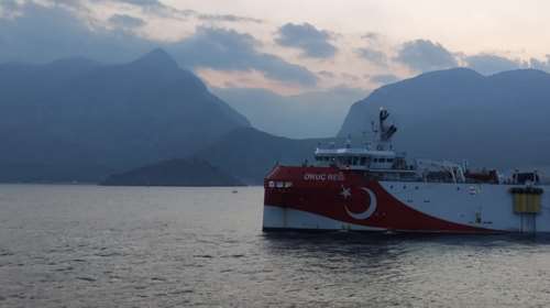 &quot;Oruc Reis&quot;: Έφτασε στα 15 ν.μ. από το Καστελόριζο - Κινείται πλέον βορειοδυτικά υπό στενή παρακολούθηση του ΠΝ