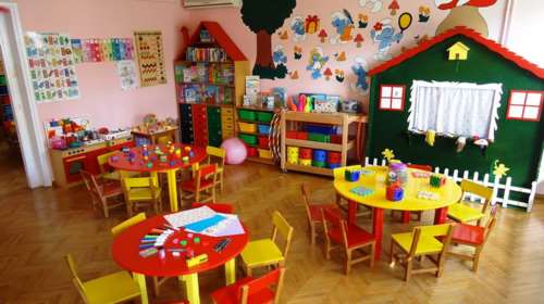 Απίστευτο: Βρεφονηπιακός στον Χολαργό έδωσε λάθος μωρό σε 64χρονο παππού - Δεν φορούσε τα γυαλιά του και το πήρε