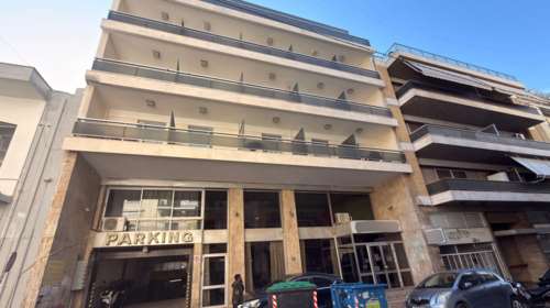 Λουκέτο σε Μονάδα Φροντίδας Ηλικιωμένων στην Κυψέλη - Τραγικές συνθήκες υγιεινής [βίντεο]