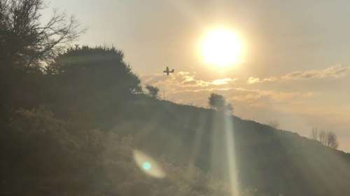 Υπό έλεγχο η φωτιά στην Κεφαλονιά – Καθοριστική η συμβολή των εναέριων δυνάμεων [εικόνες]