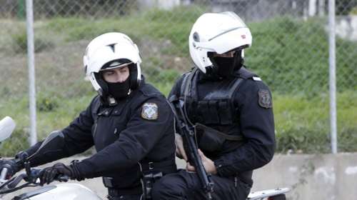 Κρήτη: Άγρια καταδίωξη μηχανών και συλλήψεις... εν μέσω καραντίνας