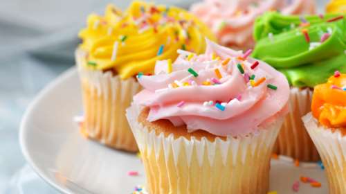 Εορτολόγιο: Ποιοι γιορτάζουν σήμερα Δευτέρα 28 Ιουνίου