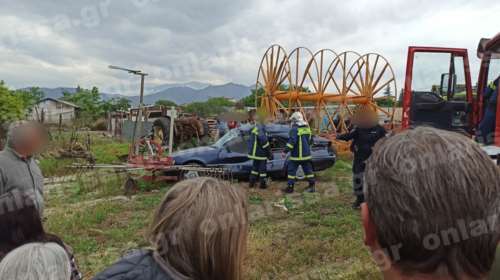 Θανατηφόρο τροχαίο στη Λάρισα: Νεκρός ένας ηλικιωμένος, χαροπαλεύει η σύζυγός του [εικόνες - βίντεο]