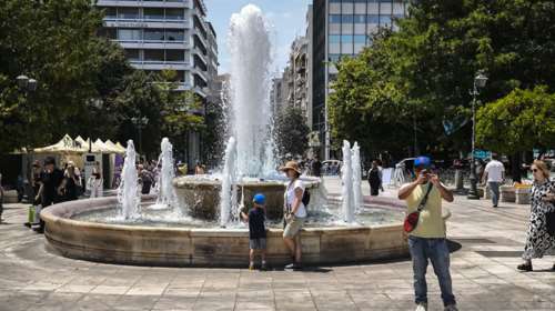 Καιρός: Επιμένει το κοκτέιλ ζέστης και ισχυρών ανέμων - Σε ποιες περιοχές υπάρχει υψηλός κίνδυνος πυρκαγιάς