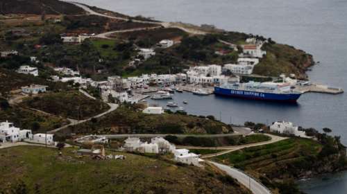 Σκύρος: Ο δημοφιλέστερος προορισμός για τουρίστες από τη Βόρεια Ελλάδα - Γιατί επιλέγουν το νησί