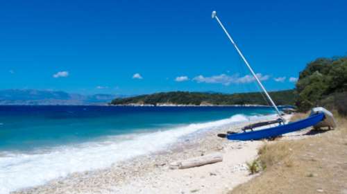 Καιρός: Με 35άρια μας αποχαιρετά ο Αύγουστος - Σε ποιες περιοχές θα βρέξει