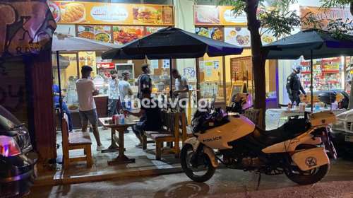 Θεσσαλονίκη: Βγήκαν μαχαίρια για ένα στραβοκοίταγμα - Αιματηρή συμπλοκή αλλοδαπών [Βίντεο]