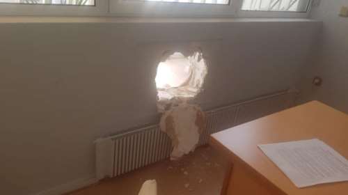 Διάρρηξη στο γραφείο Τσακαλώτου: Ο &quot;εφιάλτης&quot; του γιου των δύο γνωστών δικηγόρων - Η σπαρακτική ανάρτηση της μητέρας του