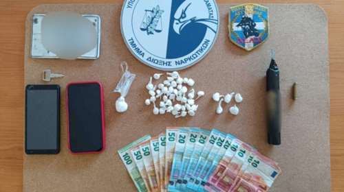 Καλαμάτα: Συλλήψεις δύο νεαρών για διακίνηση κοκαΐνης μετά από καταδίωξη